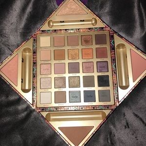 Limited edition Tarte Star palette.